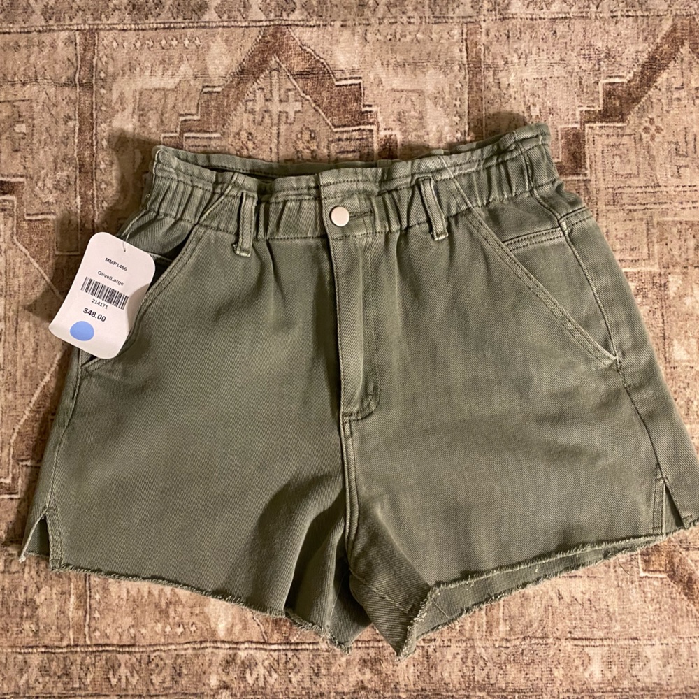 Dress up boutique army green jean shorts